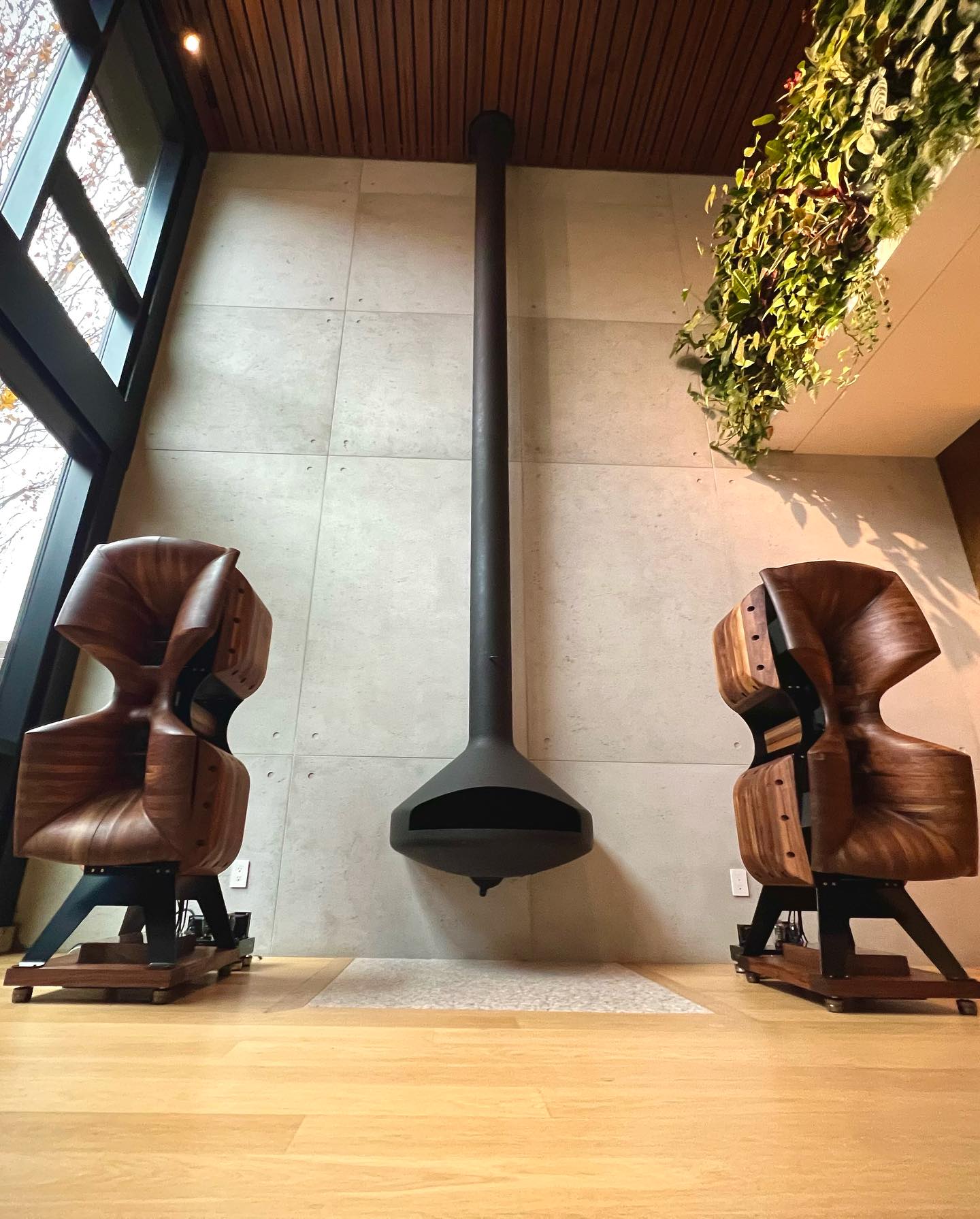 Nighthawk Speaker System No.1636