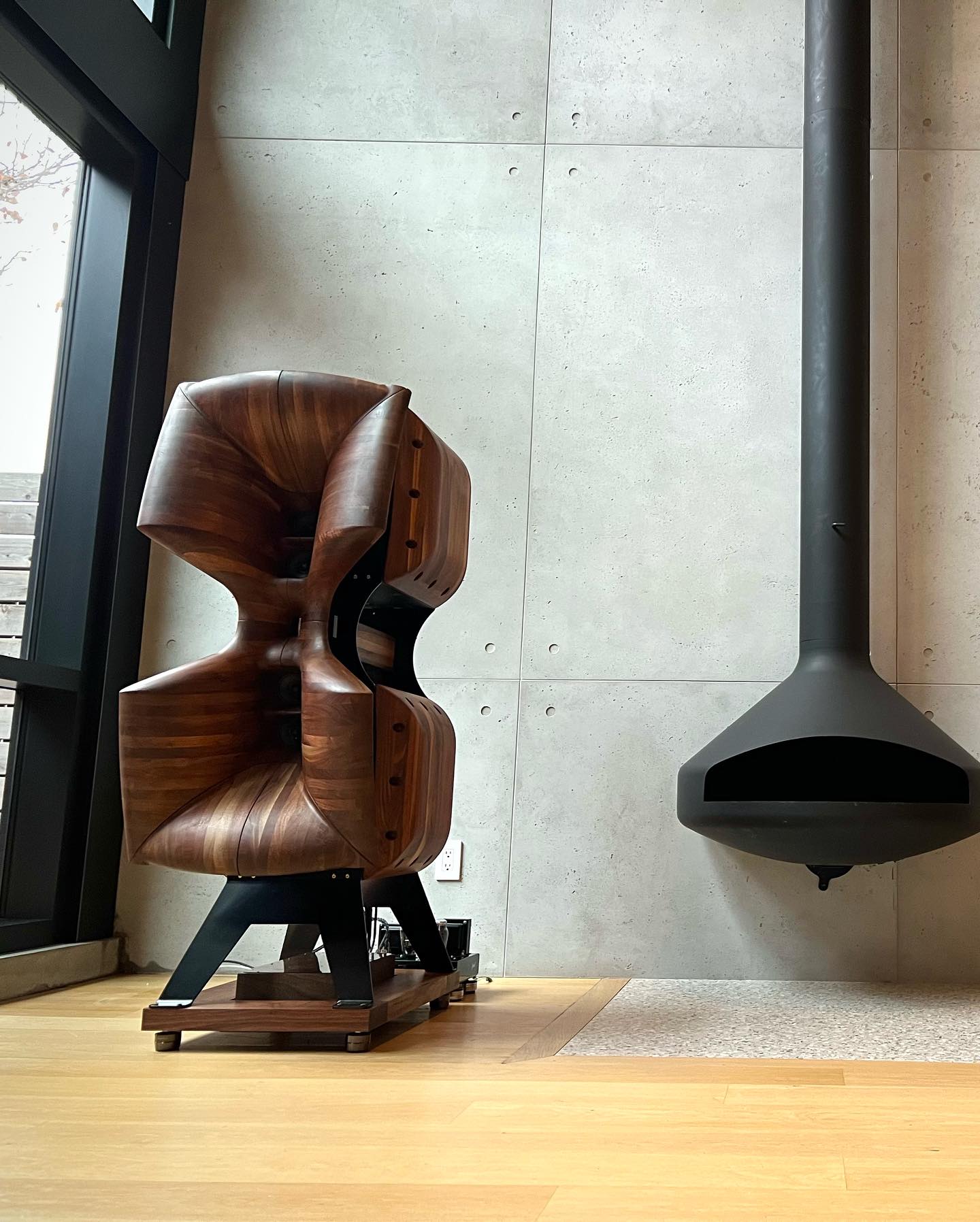 Nighthawk Speaker System No.1636