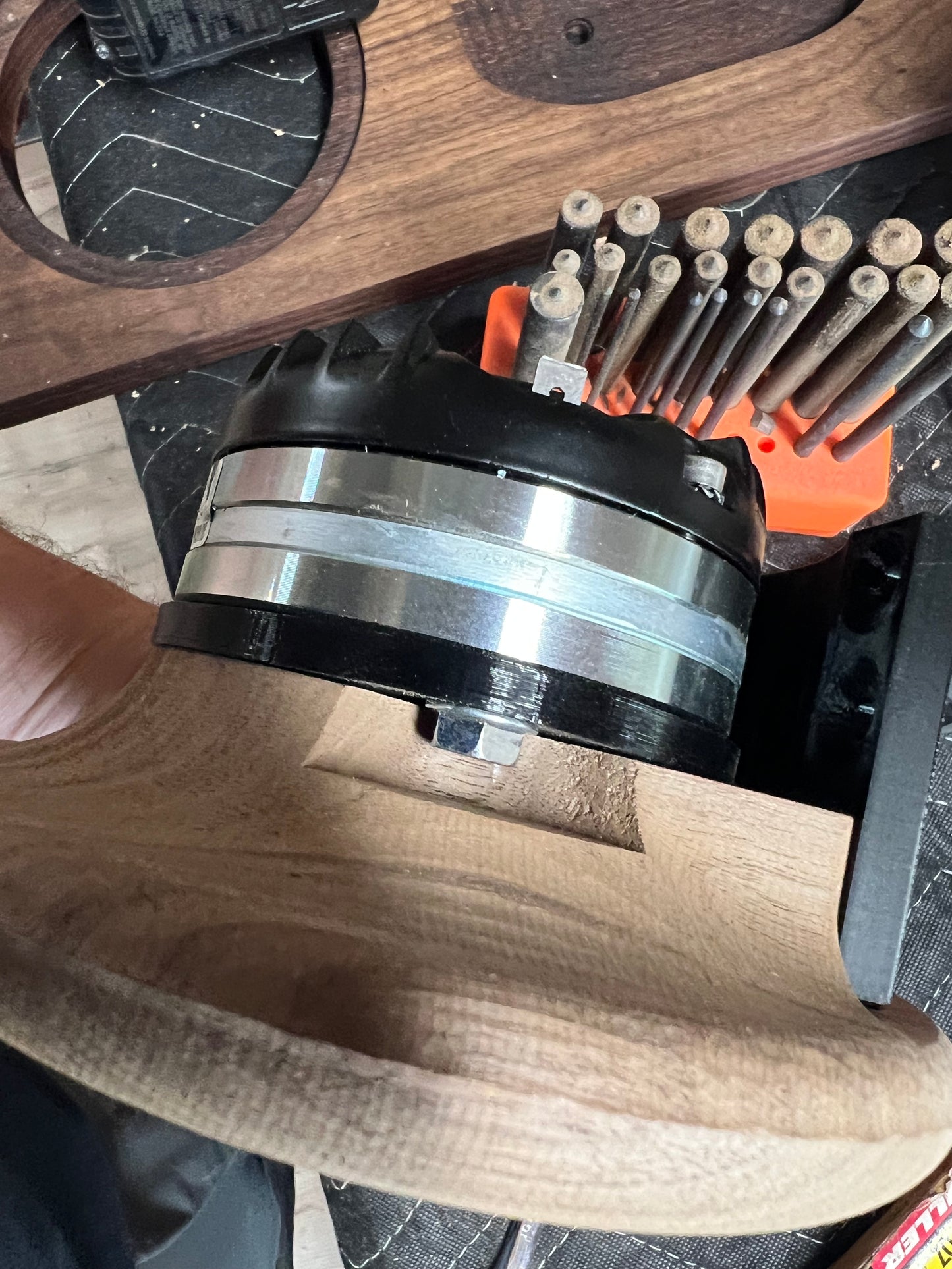 2kHz ES Circular Horn No.2438