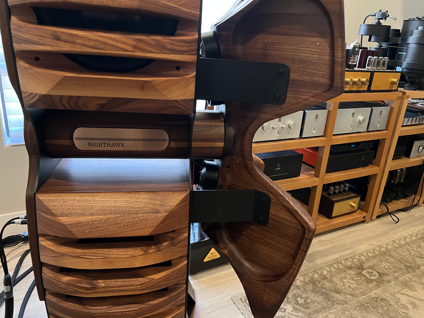Nighthawk Speaker System No.1636