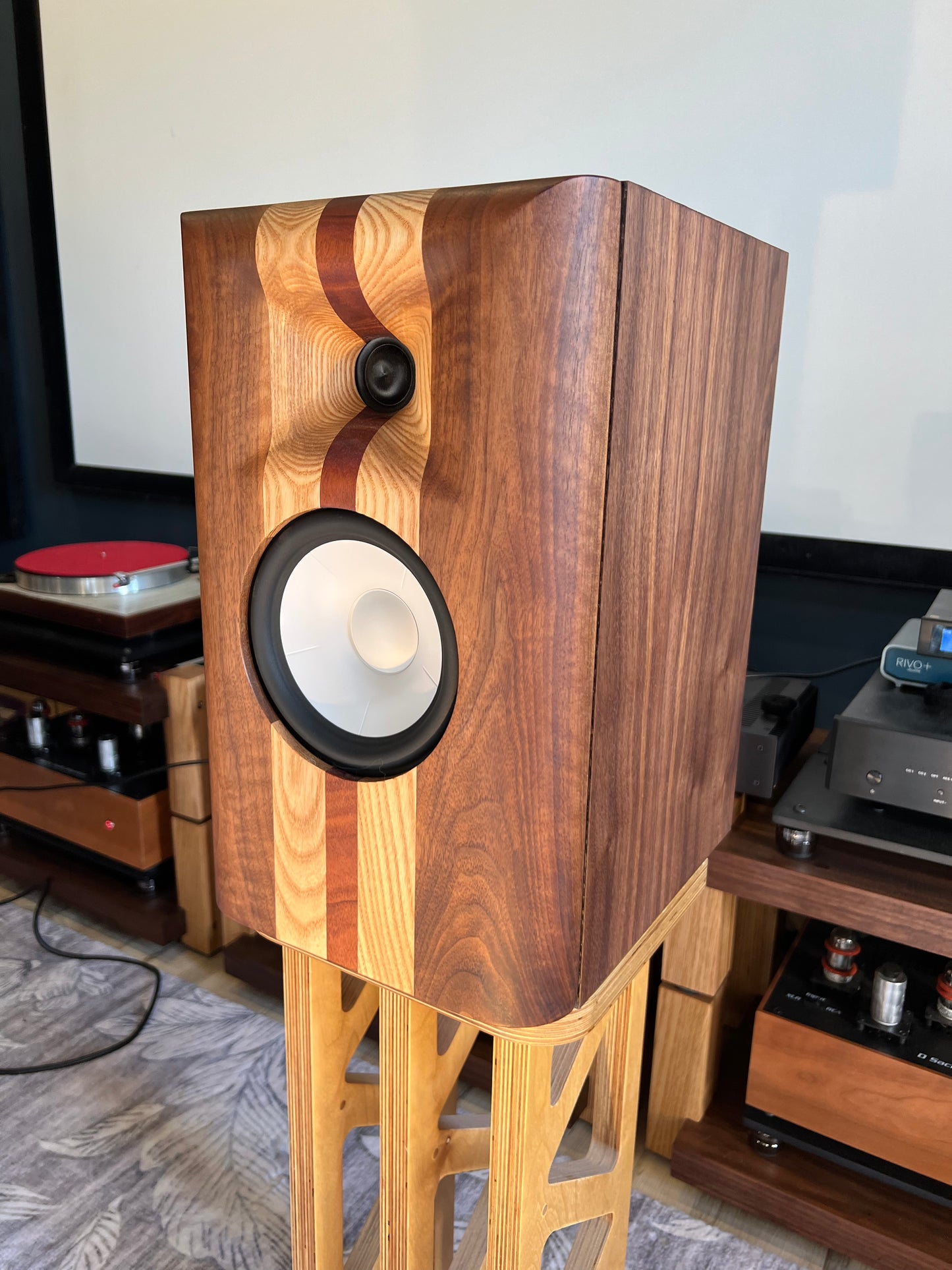 Stand Mount Speaker No.1159.4 --- 6.00" 2-way