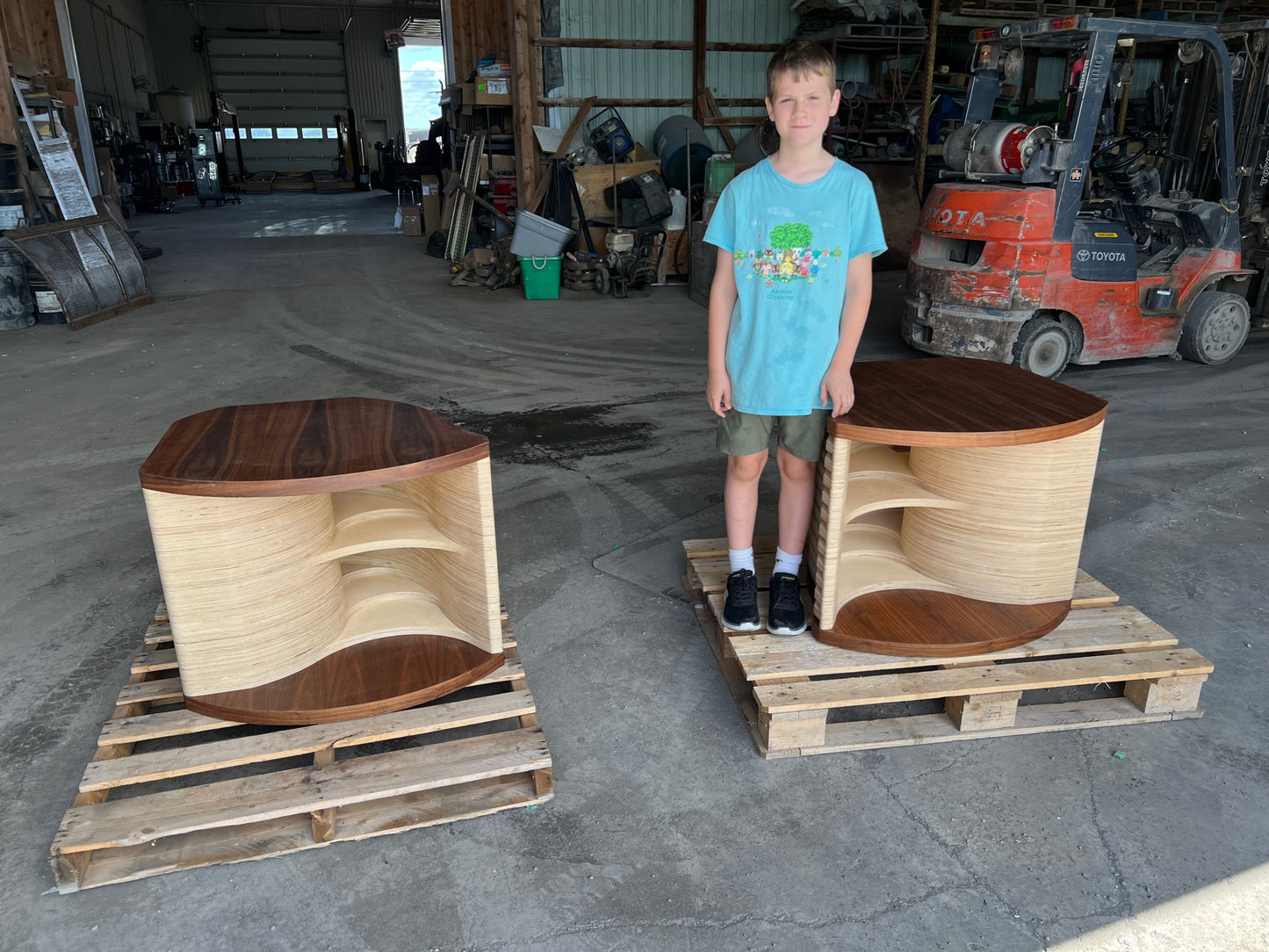 Mid-Bass Front Horn Cabinet No.1274