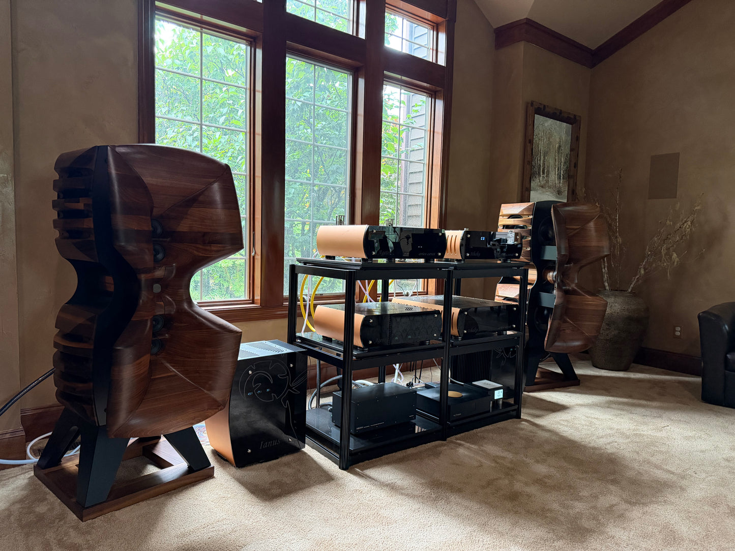 Nighthawk Speaker System No.1636