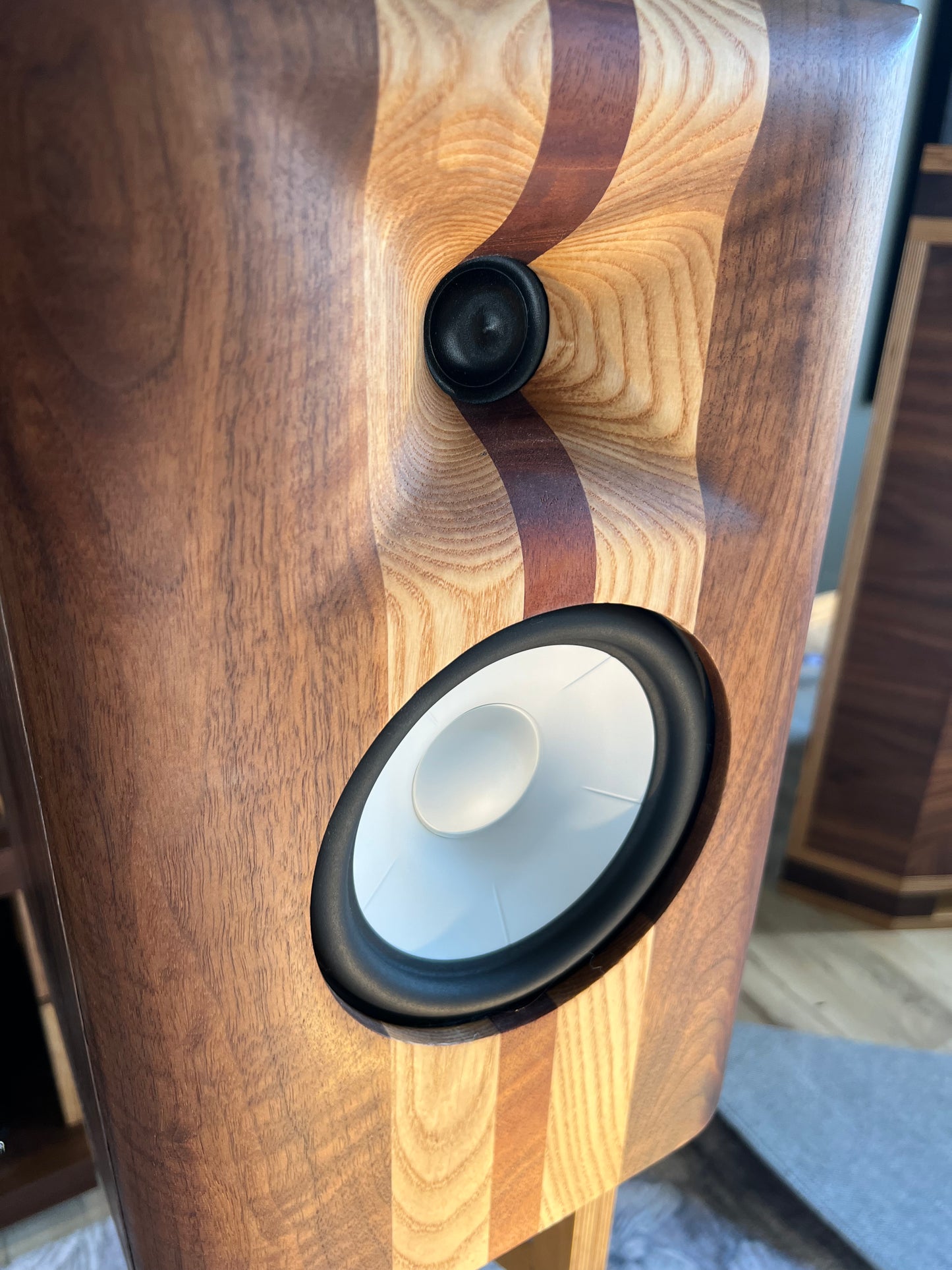 Stand Mount Speaker No.1159.4 --- 6.00" 2-way