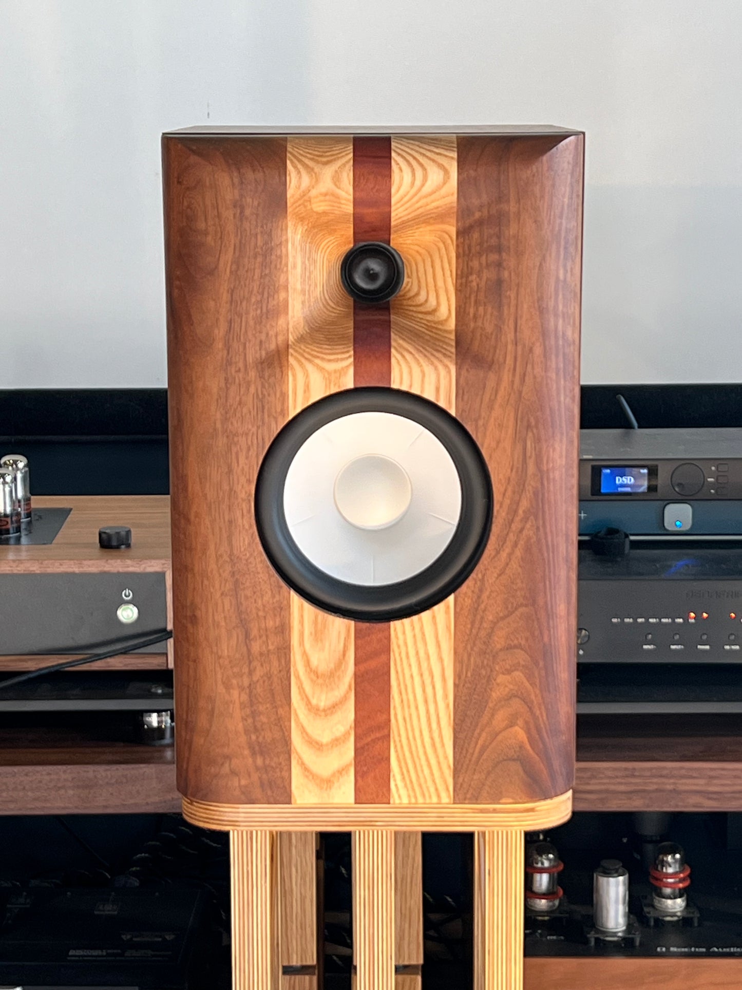 Stand Mount Speaker No.1159.4 --- 6.00" 2-way