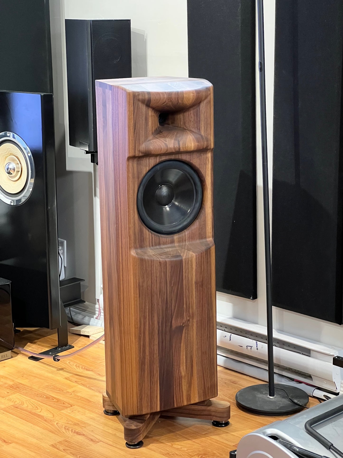 Speaker System No. 1680